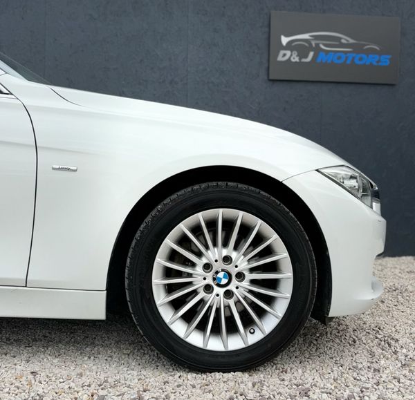 BMW 320D Luxury Automatic 2015 Low Km 386747481