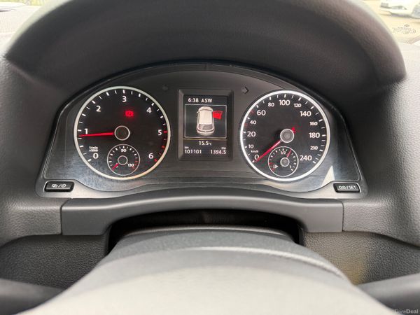 VW Tiguan Pan Roof Low KM FSh 386784505
