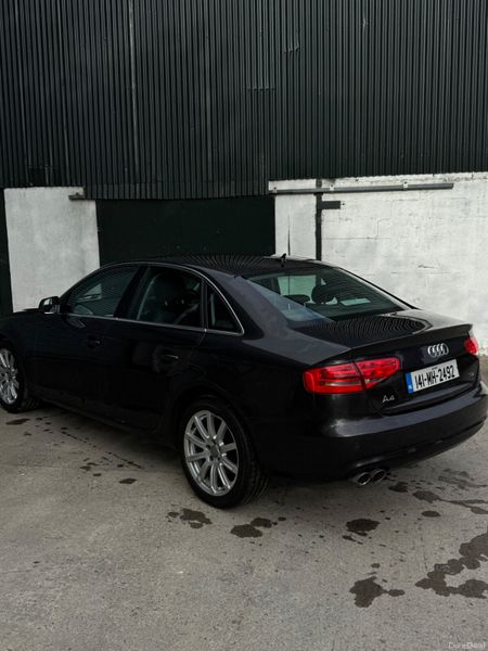 Audi A4 2014 Automatic 386789505