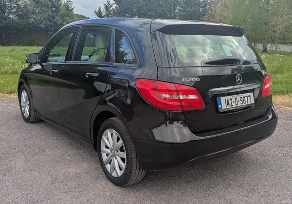 Mercedes-Benz B-Class reverse camera& heated seats 386789755
