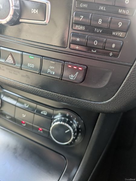 Mercedes-Benz B-Class reverse camera& heated seats 386789773