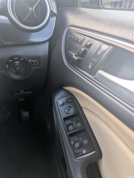 Mercedes-Benz B-Class reverse camera& heated seats 386789777