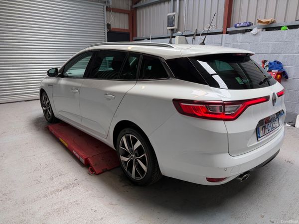 2017 RENAULT MEGANE ESTATE     ONLY 89k KLMS ! 386701579