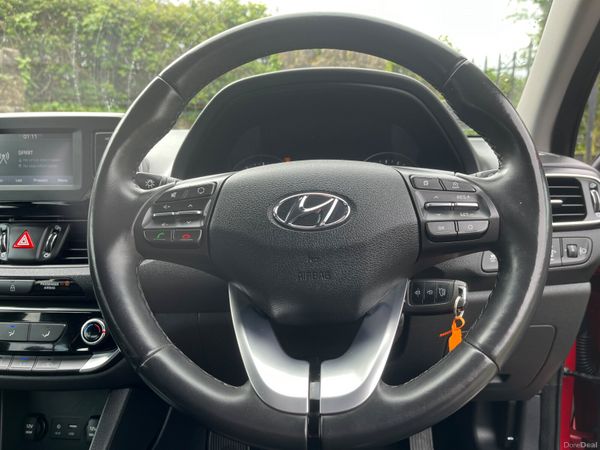 Hyundai i30 1.4 Petrol Deluxe 386723857