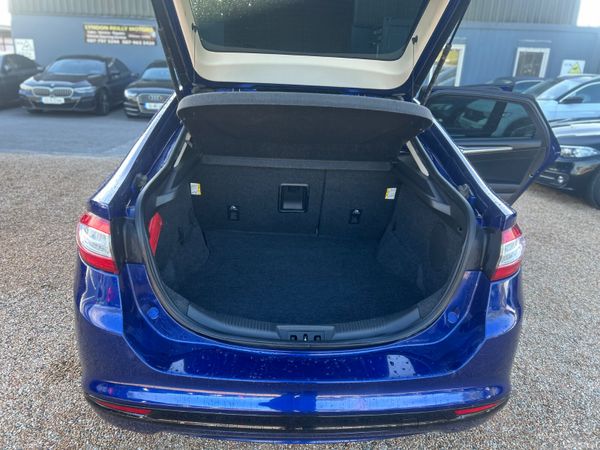 Ford Mondeo 2015 386724111