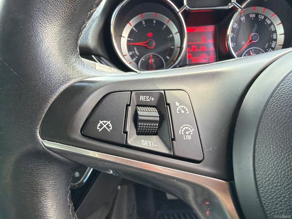 Opel Adam 2017  Sport Low Mileage 386851605