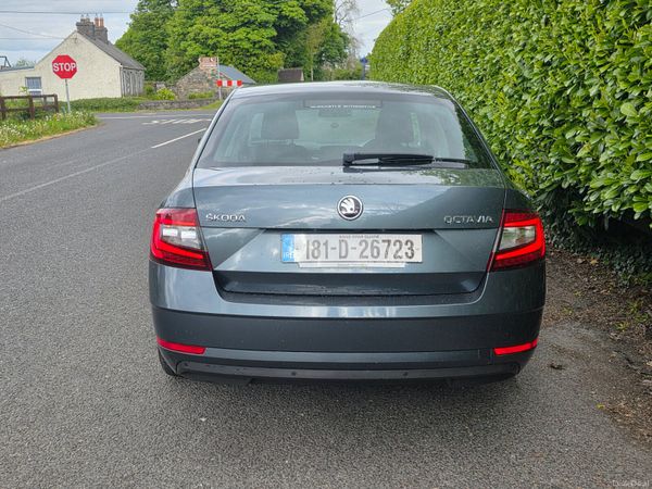 2018 Skoda Octavia AMBITION 1.6 TDI DSG 386810319