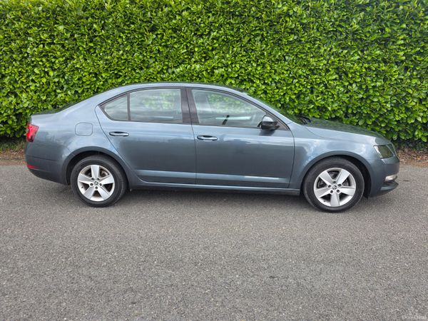 2018 Skoda Octavia AMBITION 1.6 TDI DSG 386810321