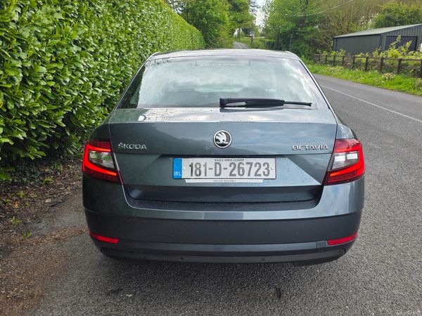 2018 Skoda Octavia AMBITION 1.6 TDI DSG 386810325