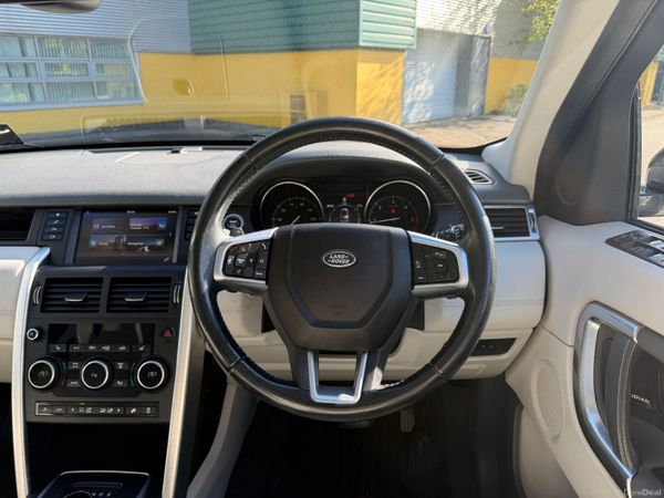 Land Rover Discovery Sport 2.0 TD4 7 seater Auto 386831445