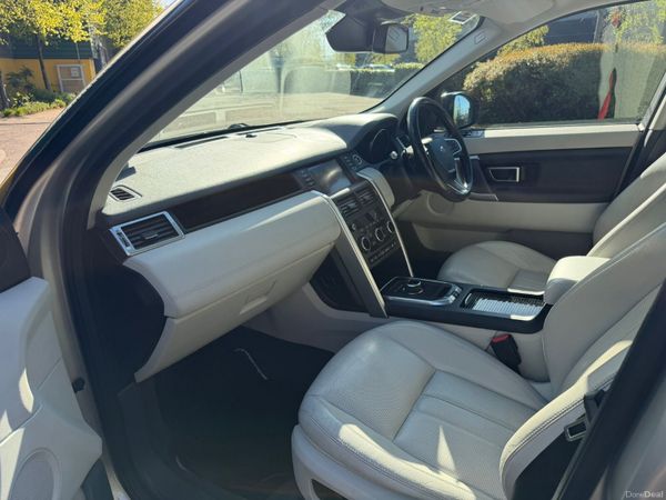 Land Rover Discovery Sport 2.0 TD4 7 seater Auto 386831471