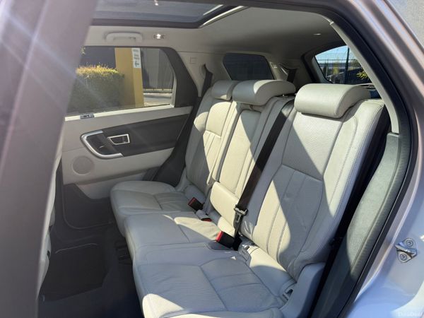 Land Rover Discovery Sport 2.0 TD4 7 seater Auto 386831439