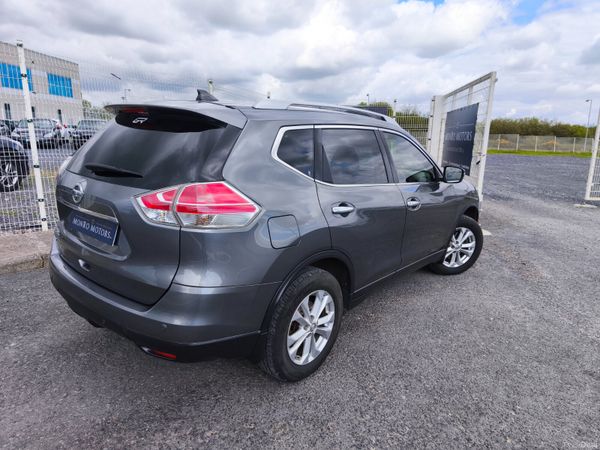 Nissan X-Trail 2017 1.6d SV 7 Seats Design Pack 386831851
