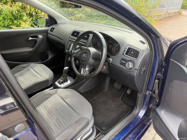 Volkswagen Polo Automatic 2013 Low KM 386941839