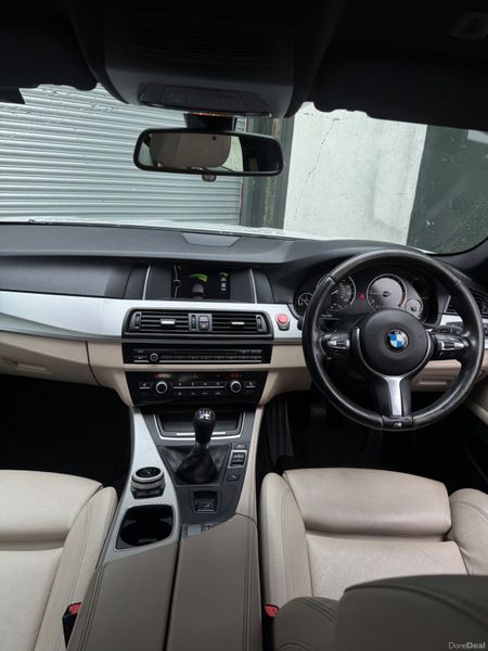 BMW 5-Series 2014 M-Sport 386943447