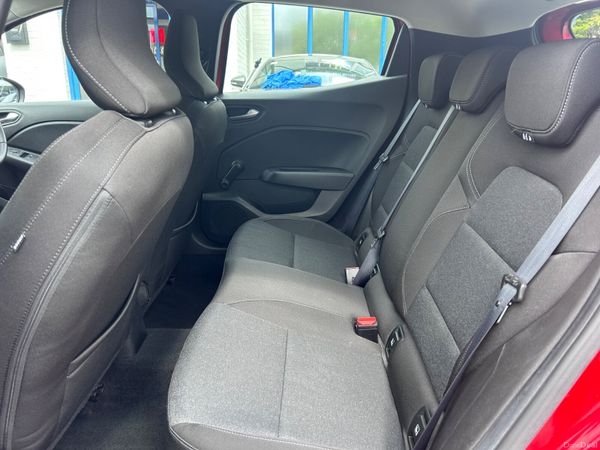 2023 RENAULT CLIO 1.3 PETROL AUTO Equilibre 386955911