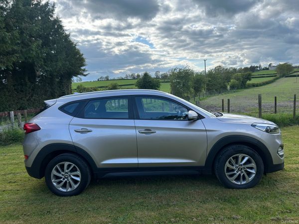 Hyundai Tucson 2015, one owner 386978083