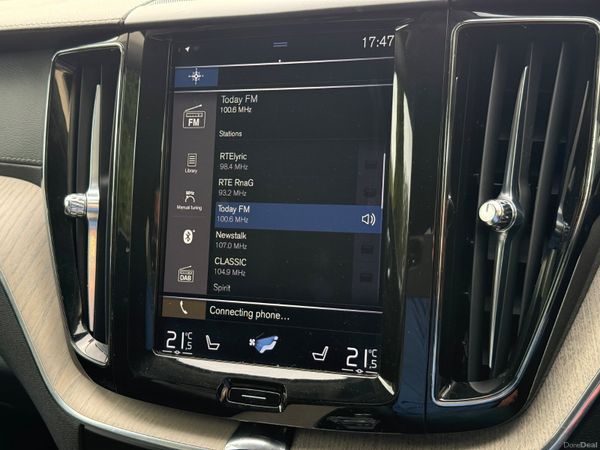 Stunning 191 Volvo XC60 AWD Inscription! 386984189