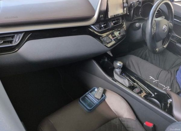 2019 Toyota C-HR Nero Spec 386907429