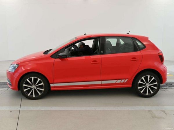 2017 Volkswagen polo 1.2 BEATS EDITION 386908043