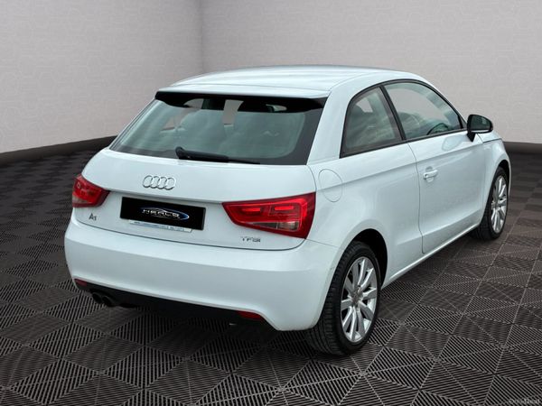 AUDI A1 1.4 TFSI *Automatic* 386923279