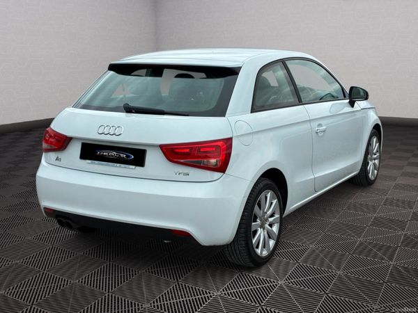 AUDI A1 1.4 TFSI *Automatic* 386923299