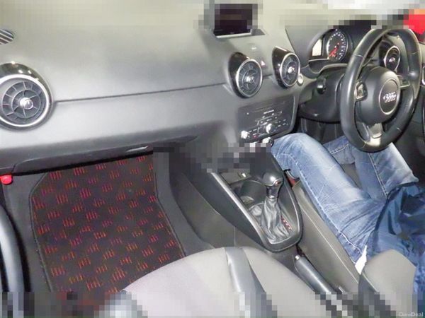 Audi A1 Sportback 1.4 Automatic 386934909