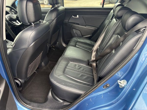 Kia Sportage 387047369