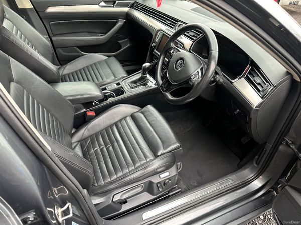 Volkswagen Passat 2017 2.0 TDI DSG 150HP Highline 387048773