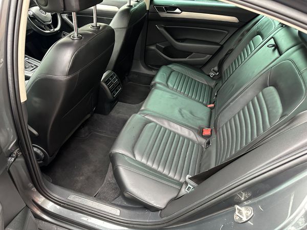 Volkswagen Passat 2017 2.0 TDI DSG 150HP Highline 387048775