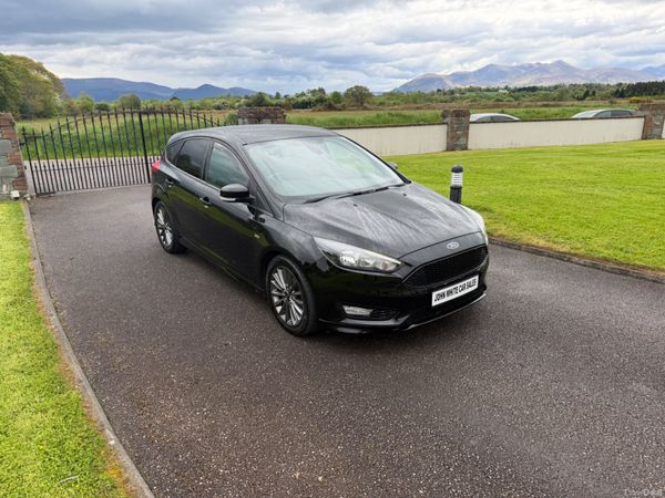 Ford Focus ST Line TDCI 387085971