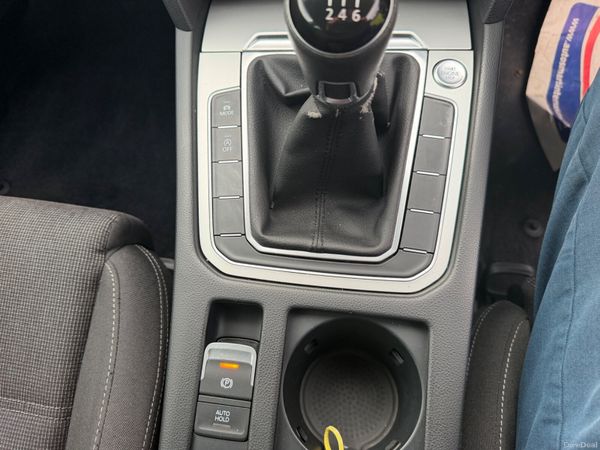 Volkswagen Passat 1.6 TDI business 387086361
