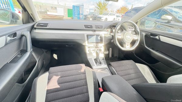 Volkswagen Passat 1.4 TSI R LINE AUTO 2015 387012259