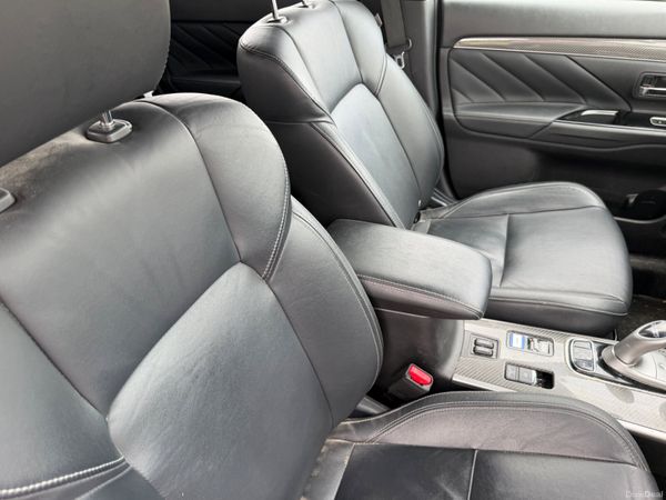 Mitsubishi Outlander 2019 PHEV 387030507