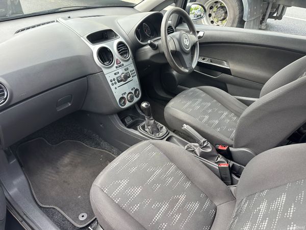 Opel/Vauxhall Corsa 1.0 Petrol NCT TAX 387030673