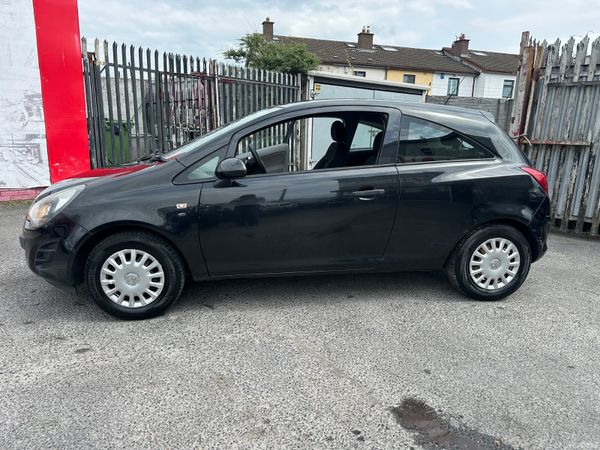 Opel/Vauxhall Corsa 1.0 Petrol NCT TAX 387030837