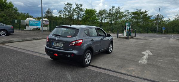 Nissan Qashqai 2010 Fully serviced 387032315