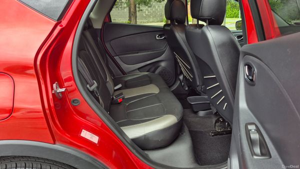Renault Captur High Spec Leather Nav Camera 387036777