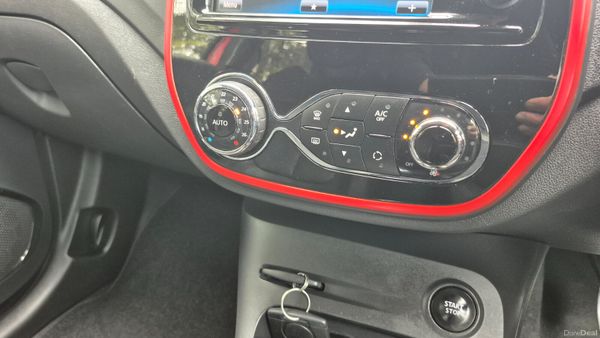 Renault Captur High Spec Leather Nav Camera 387036781