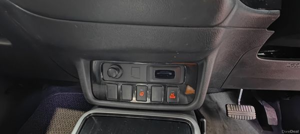 2018 Mitsubishi Outlander Plug in Hybrid 387156953