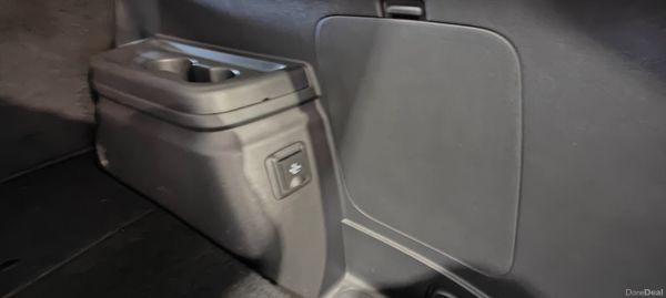 2018 Mitsubishi Outlander Plug in Hybrid 387156959