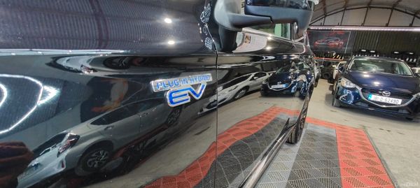 2018 Mitsubishi Outlander Plug in Hybrid 387156933
