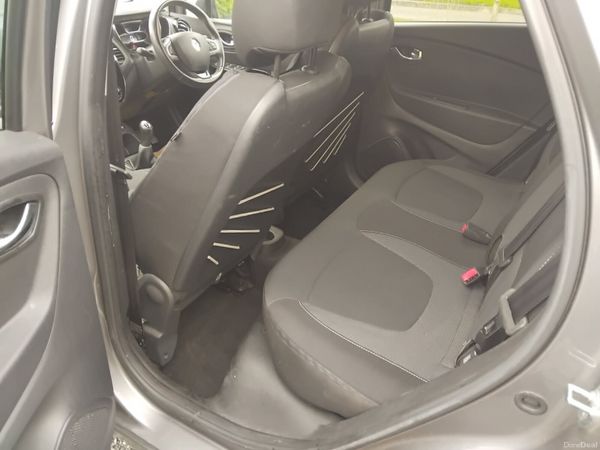 Renault Captur 2016 387101581
