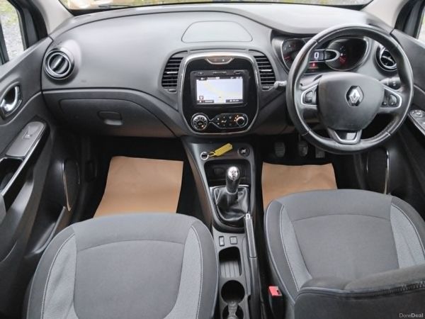 Renault Captur 2016 387101593