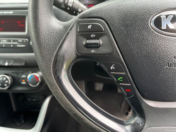 Kia Ceed 1.6 TX Diesel 387104487