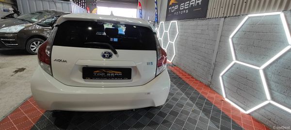 2016 Toyota Aqua Fresh NCT 387130269