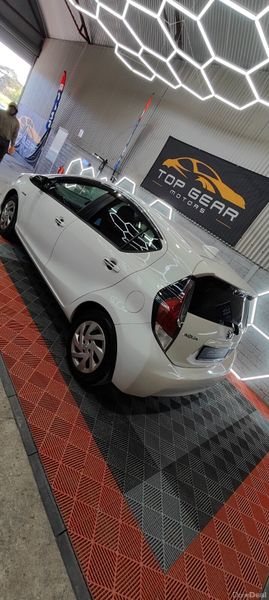 2016 Toyota Aqua Fresh NCT 387130273