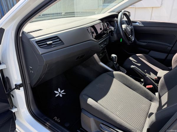 VW Polo Auto 387131109