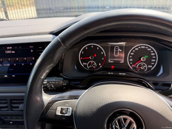VW Polo Auto 387131115