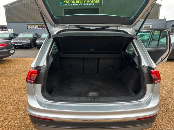 Volkswagen Tiguan SEL 387240941